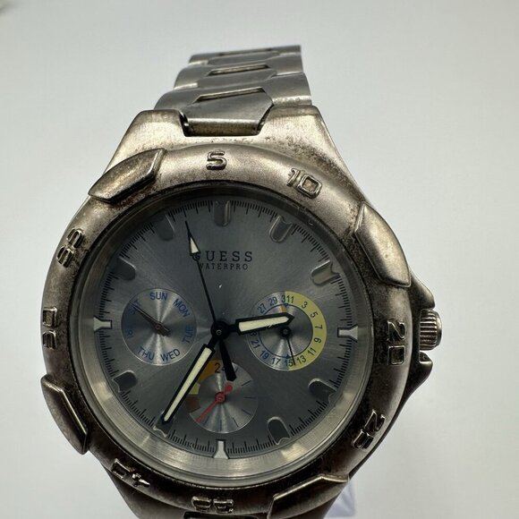 Guess Waterpro Watch Men Silver Tone 38MM Multi Dial Day Date New Battery 8" - Picture 4 of 13